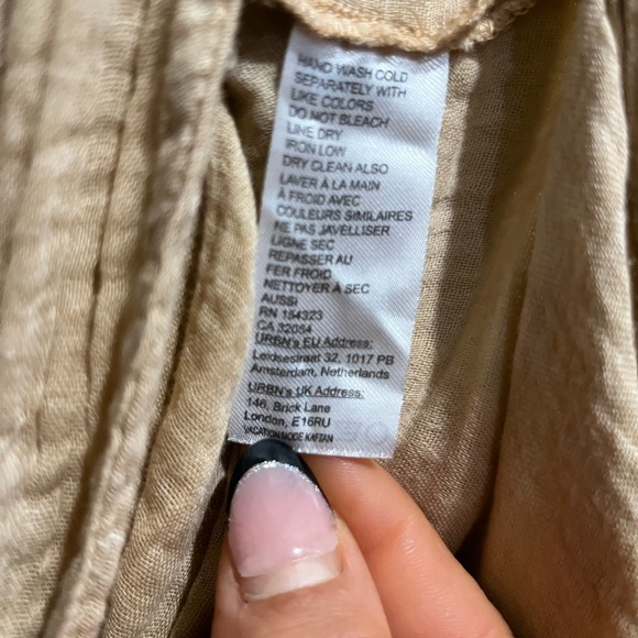 Free People
Vacation Mode Kaftan
COLOR in Natural & Brown
Size all tous - Picture 9 of 13